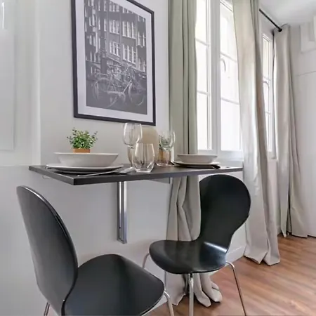 Urbanflat 207 - In Center Of Apartman *
